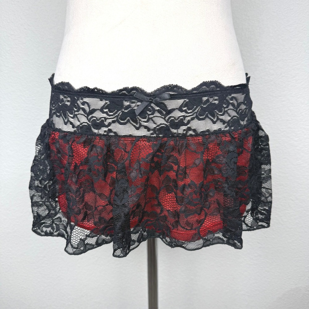 Dreamgirl Black Lace Red Lined Ruffle Mini Skirt Bow Accent Goth Grunge Sz LG